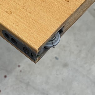 引戸の戸車交換