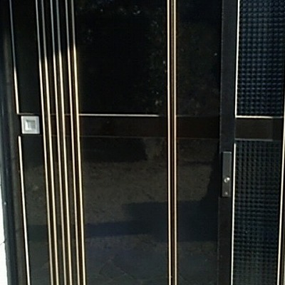 玄関のガラス交換 施工後写真