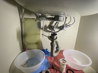 洗面台の水漏れ修理が