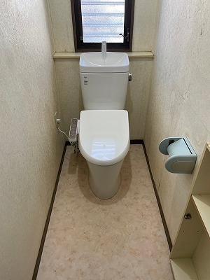 松阪市　トイレ交換工事 施工後写真