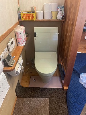 松阪市　トイレリフォーム 施工Before写真